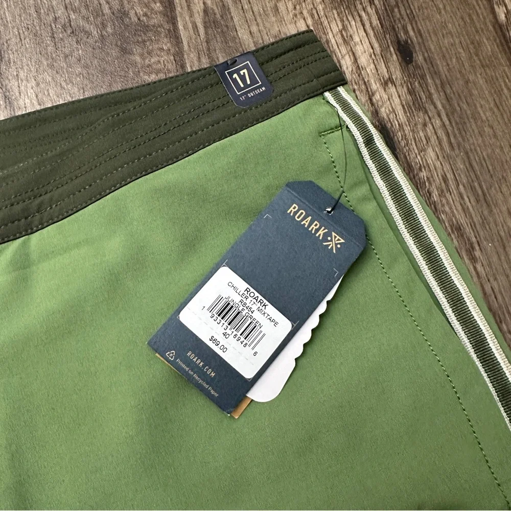 Roark Swim Skull Surf Board Shorts Men’s Size 40 Jungle Green